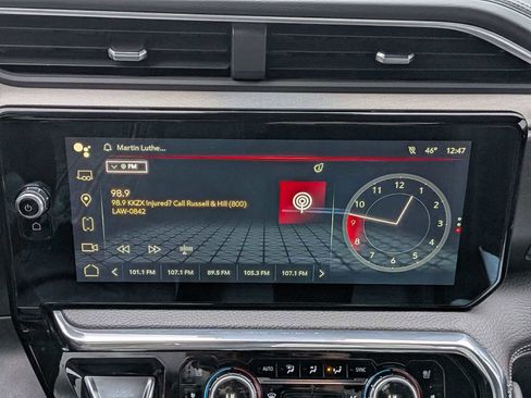 Used 2024 GMC Sierra 3500 Denali w/ Denali Reserve Package image 29