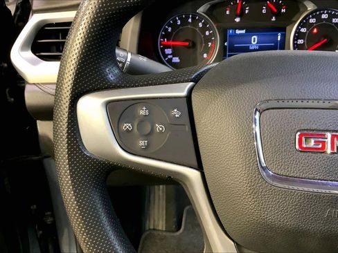 Used 2021 GMC Acadia SLE w/ Driver Convenience Package image 23