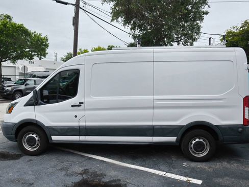 Used 2017 Ford Transit 250 148 Medium Roof RWD image 7