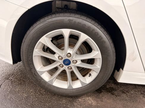 Used 2020 Ford Fusion SE image 42