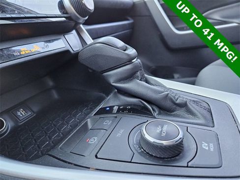 Used 2024 Toyota RAV4 XLE image 24