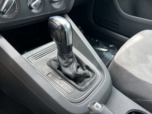 Used 2017 Volkswagen Jetta S FWD image 33