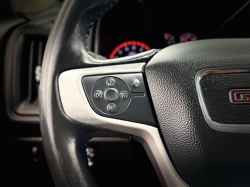 Used 2016 GMC Canyon SLT w/ Driver Alert Package AWD/4WD image 17