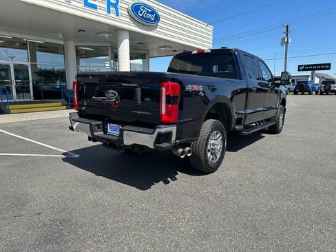 Used 2025 Ford F350 Lariat w/ Camper Package AWD/4WD image 2