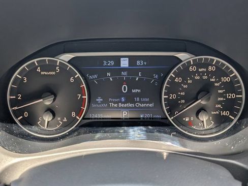 Used 2024 Nissan Altima 2.5 SL FWD image 23