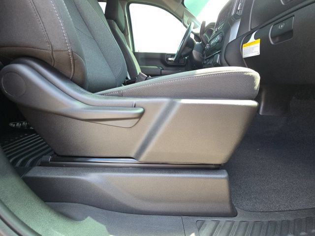 Used 2025 Chevrolet Silverado 2500 Custom w/ Custom Value Package AWD/4WD image 19