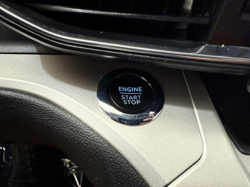 Used 2023 Ford Explorer XLT w/ Equipment Group 202A image 43