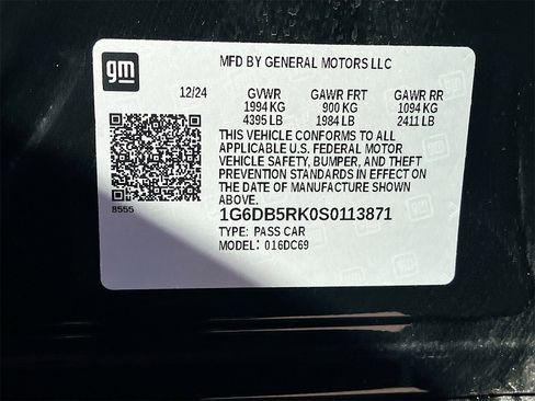 Used 2025 Cadillac CT4 Premium Luxury image 32