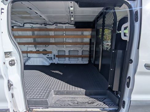 Used 2024 Ford Transit 250 Low Roof w/ Exterior Upgrade Package image 15