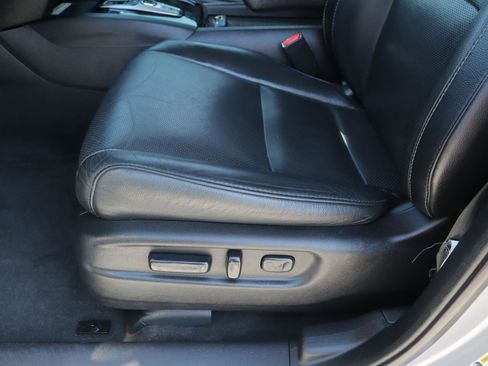 Used 2019 Honda Pilot Elite image 17