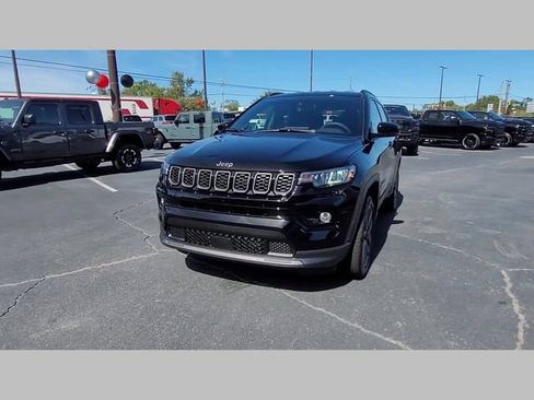 New 2026 Jeep Compass Limited AWD/4WD image 21