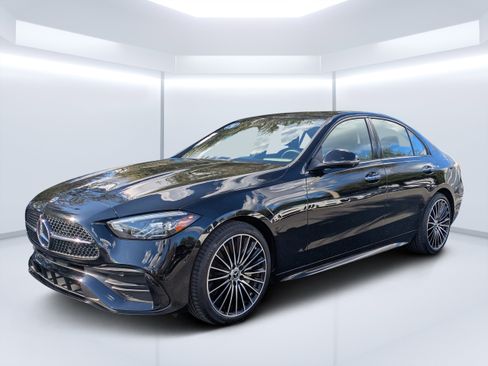 Used 2024 Mercedes-Benz C 300 Sedan image 10