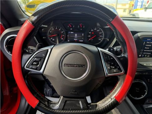 Used 2020 Chevrolet Camaro LT image 24