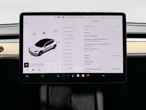 Used 2022 Tesla Model 3 Long Range AWD/4WD image 11