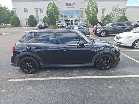 Used 2023 MINI Cooper S FWD image 2
