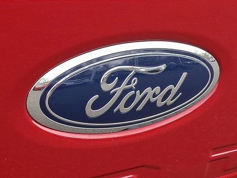 Used 2023 Ford F250 Lariat w/ Sport Appearance Package AWD/4WD image 33