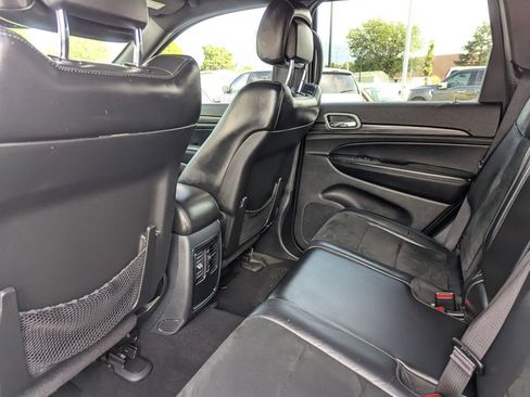 Used 2019 Jeep Grand Cherokee Laredo w/ Laredo X Package RWD image 30