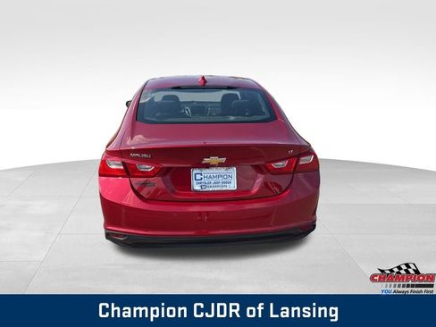 Used 2016 Chevrolet Malibu LT w/ Driver Confidence Package image 8