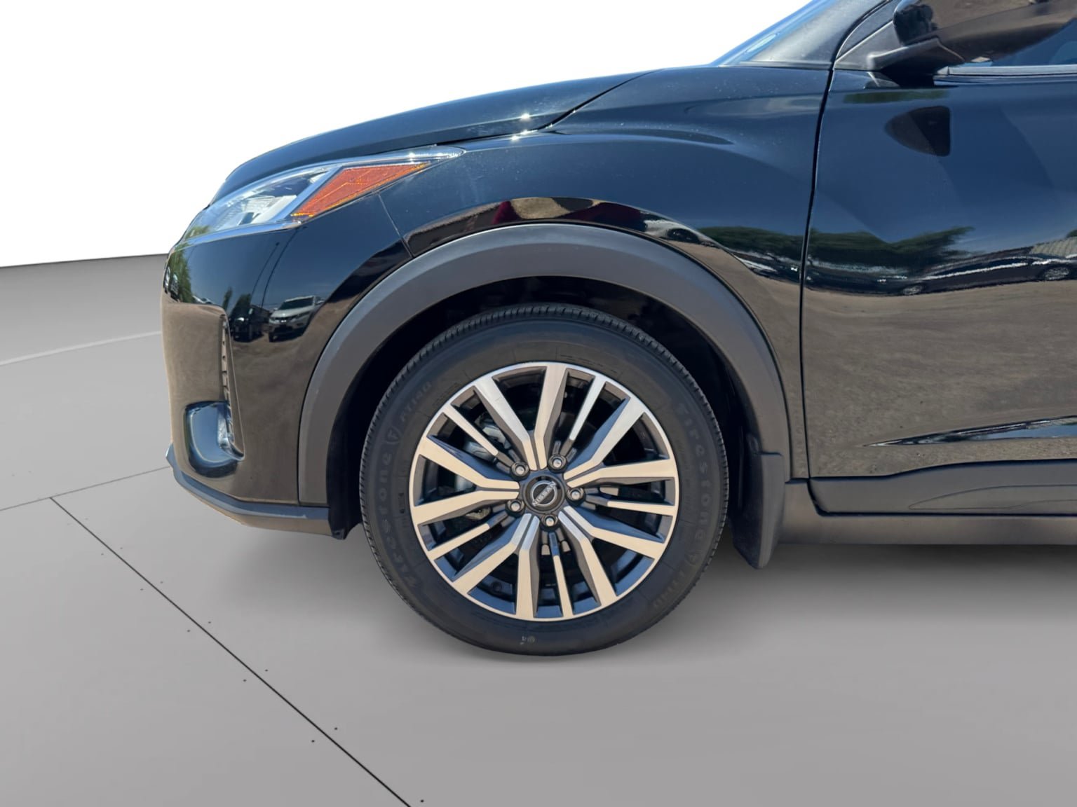 Used 2024 Nissan Kicks SV FWD image 9