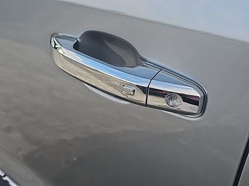 New 2026 GMC Sierra 1500 SLT w/ SLT Premium Plus Package image 10