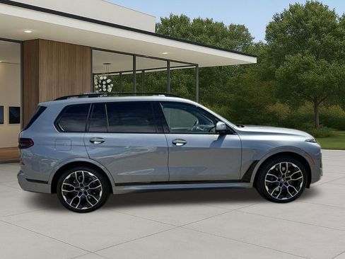 Used 2026 BMW X7 xDrive40i w/ M Sport Package AWD/4WD image 7
