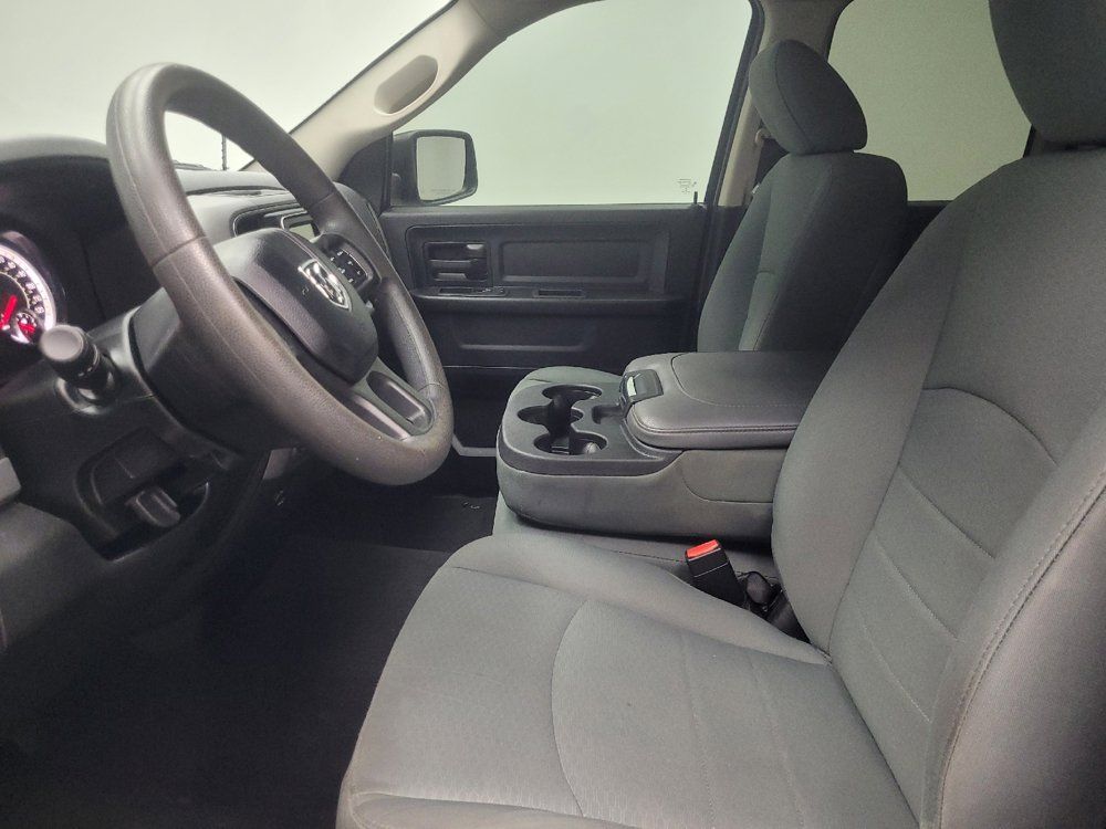 Used 2018 RAM 1500 Express RWD image 17