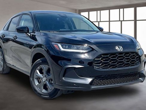 New 2026 Honda HR-V LX image 2