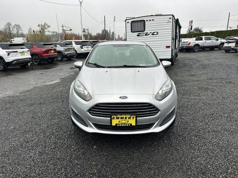 Used 2018 Ford Fiesta SE image 8