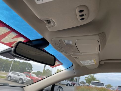 Used 2019 Lincoln MKZ Reserve image 20