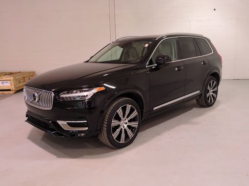 Used 2020 Volvo XC90 T6 Inscription w/ Protection Package Premier AWD/4WD image 8