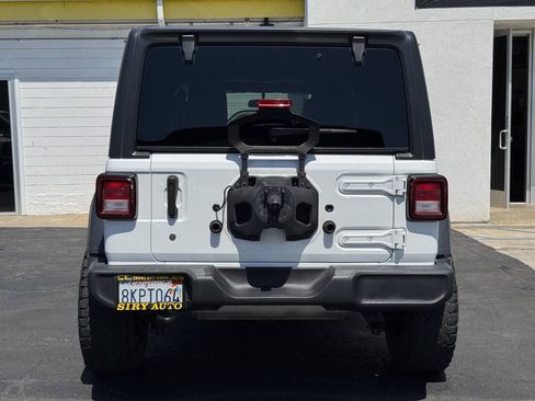 Used 2019 Jeep Wrangler Unlimited Sport S AWD/4WD image 12