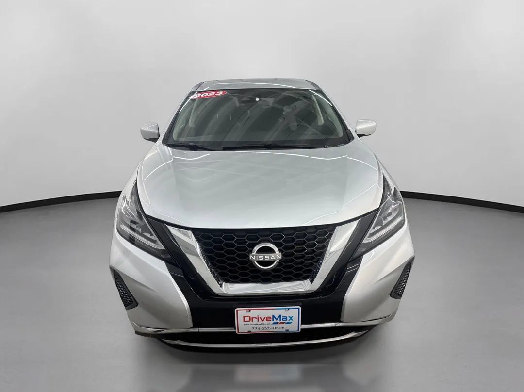 Used 2023 Nissan Murano S w/ Cargo Package AWD/4WD image 2
