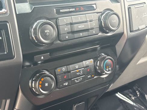 Used 2015 Ford F150 XLT w/ Equipment Group 302A Luxury RWD image 19