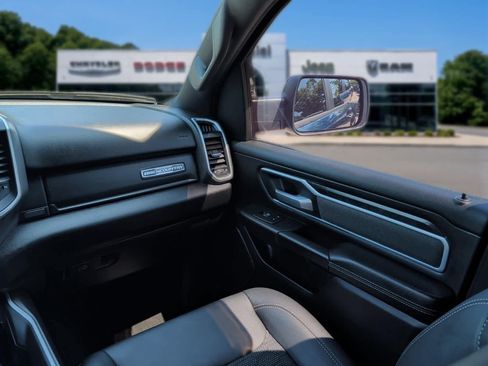 Used 2023 RAM 1500 Big Horn AWD/4WD image 34