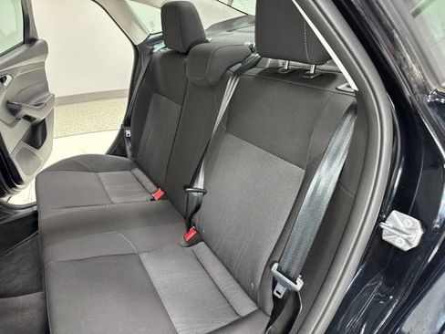 Used 2018 Ford Focus SE FWD image 23