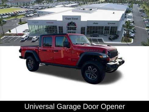 Certified 2025 Jeep Gladiator Mojave w/ Convenience Group AWD/4WD image 9