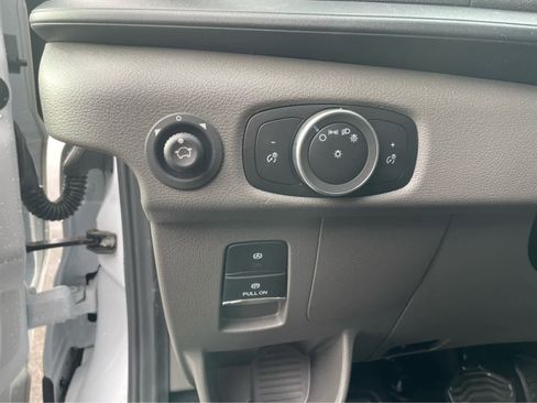 Used 2024 Ford Transit 250 image 12