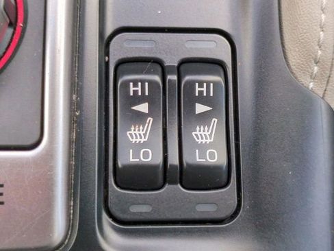 Used 2023 Subaru Forester Limited image 24