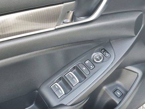 Used 2021 Honda Accord Sport image 35