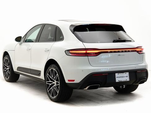 New 2025 Porsche Macan image 3