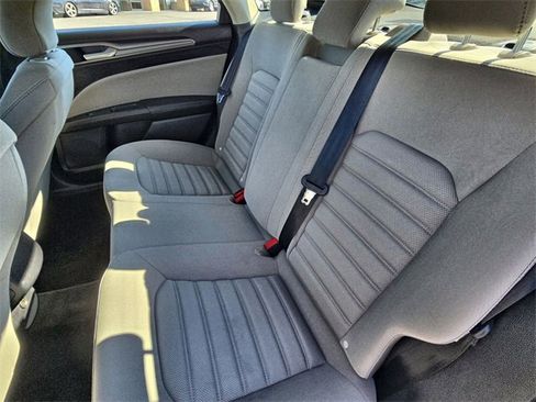 Used 2018 Ford Fusion S image 20