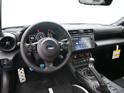 Used 2025 Subaru BRZ Limited w/ Popular Package 2 image 13