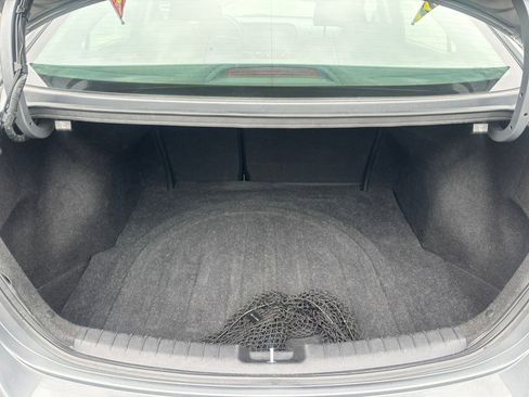 Used 2018 Hyundai Elantra SE FWD image 10