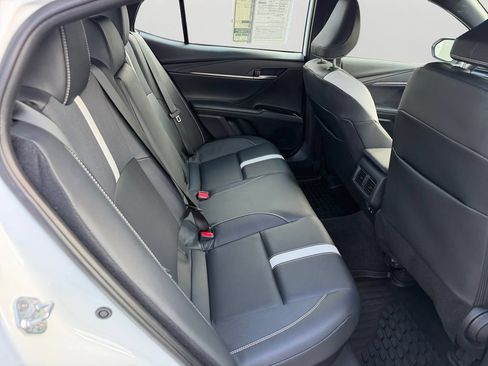 Used 2026 Toyota Camry SE w/ Convenience Package FWD image 13