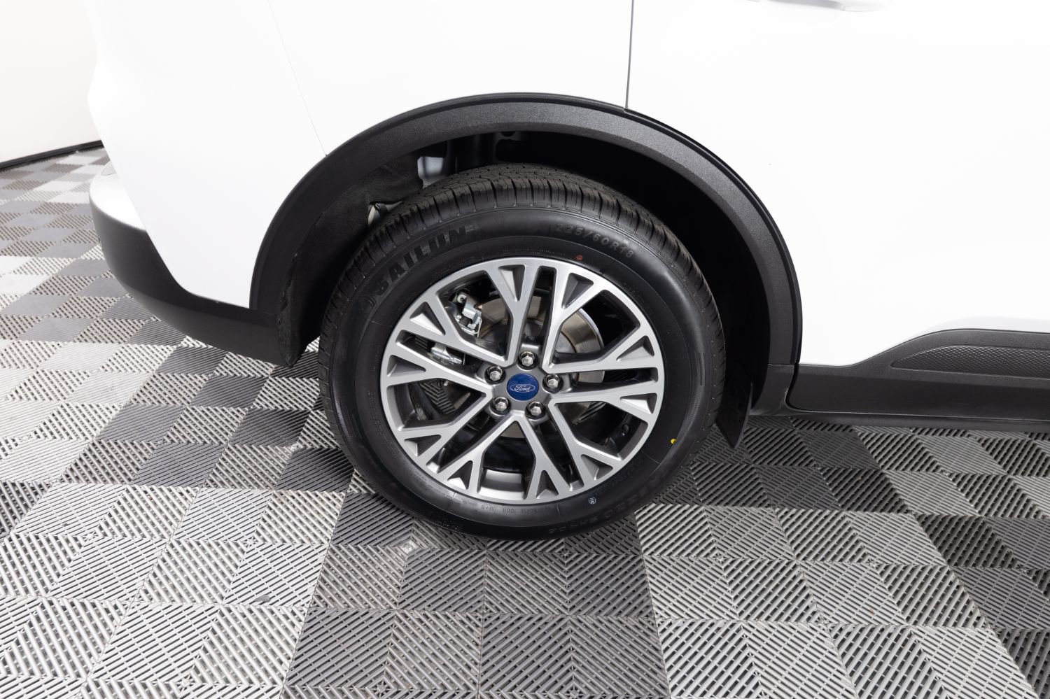 Used 2020 Ford Escape SEL AWD/4WD image 39