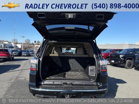 Used 2015 Toyota 4Runner Limited image 23