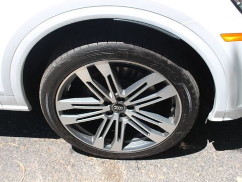 Used 2018 Audi SQ5 Prestige w/ Prestige Package AWD/4WD image 78