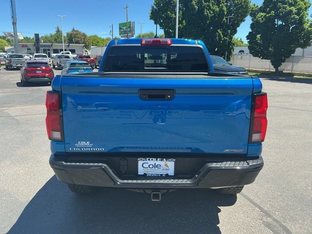 Used 2024 Chevrolet Colorado ZR2 AWD/4WD image 5