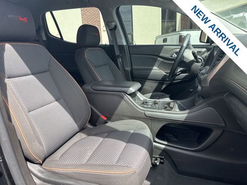 Used 2023 GMC Acadia AT4 w/ LPO, Floor Liner Package AWD/4WD image 9