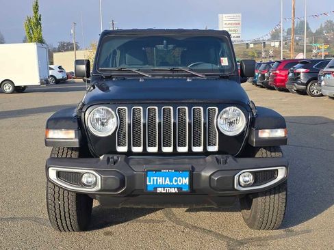 Used 2023 Jeep Wrangler Sahara w/ Cold Weather Group image 8
